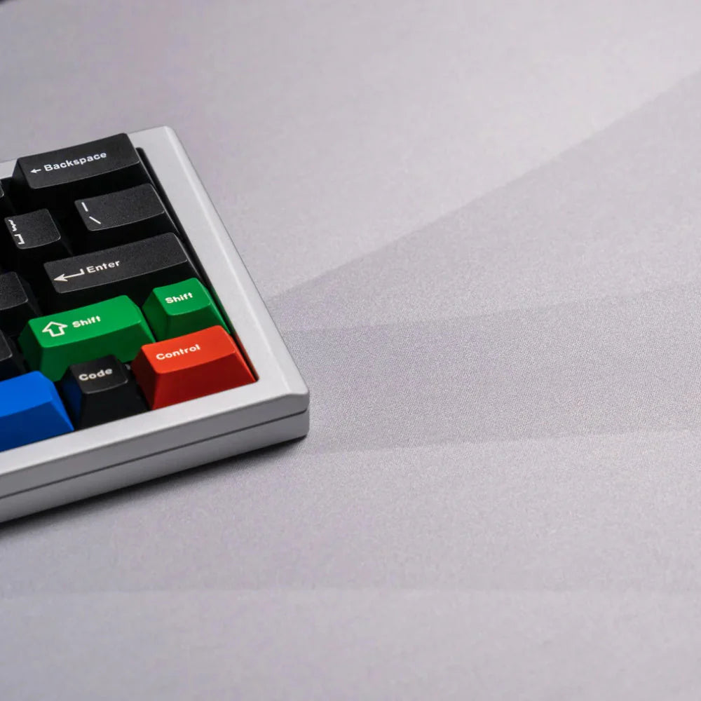 ONEofZERO - Cloth Deskpad - Dissipate - Haze